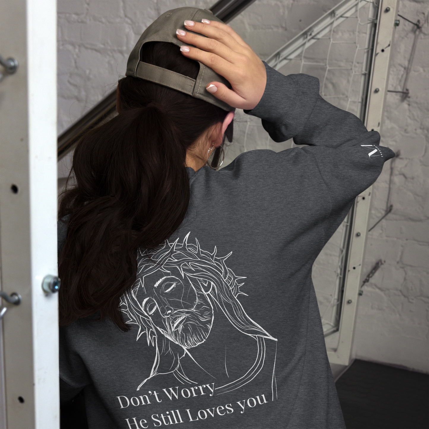 Romans 5:8 Unisex sweatshirt W/White Print