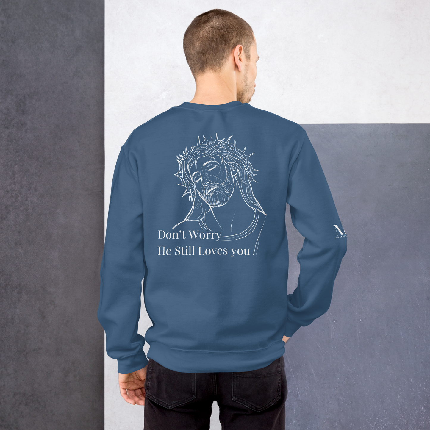Romans 5:8 Unisex sweatshirt W/White Print
