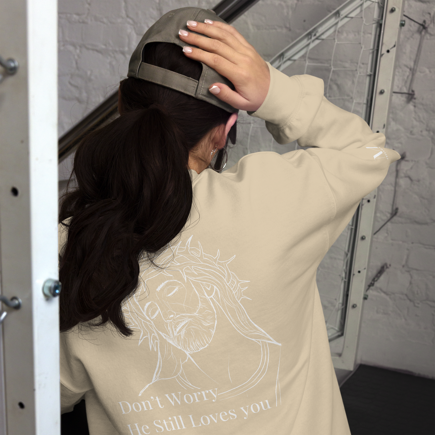 Romans 5:8 Unisex sweatshirt W/White Print