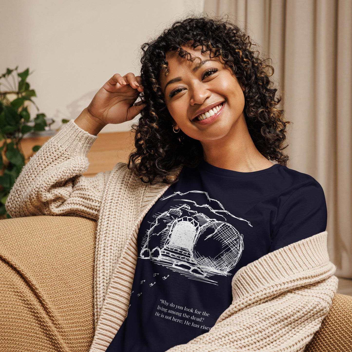 He Is Risen Women's Relaxed T-Shirt W/White Print